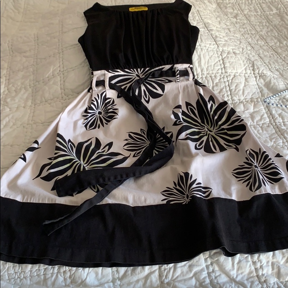 Black & white print dress size 16, clari.e